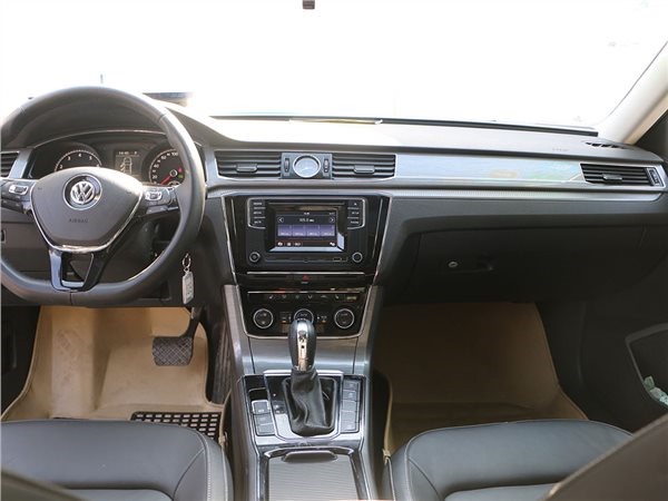 二手帕萨特 2015款 1.4TSI DSG尊荣版