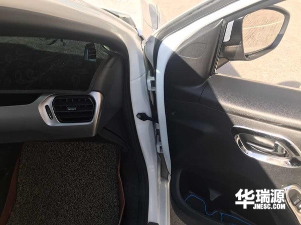 标致舒适版—配上下班劳累的你