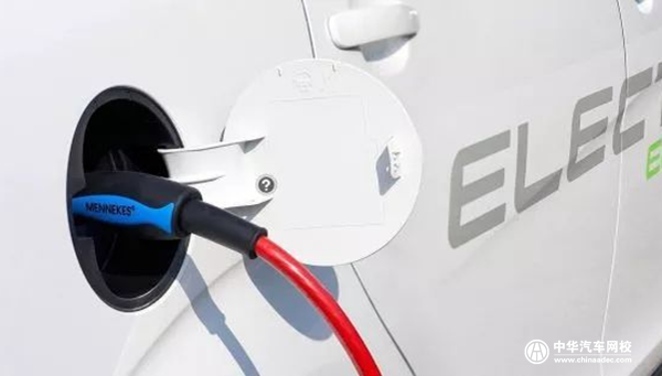 海南最新汽车进步规划 提出2030年禁止售卖燃油车
