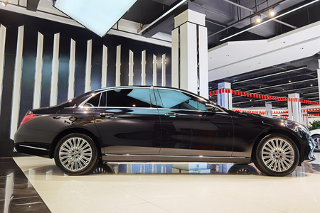 徐州二手奔驰E级 2020款 改款 E 300 L 时尚型