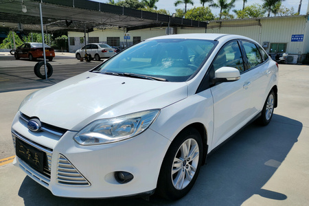 中山二手福特福克斯 2012款 三厢 1.6L 自动 舒适型