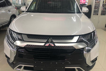 哈尔滨二手三菱欧蓝德 2019款 2.4L CVT 四驱 致享版 7座 国V