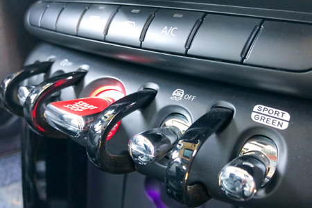 金华二手MINI 2020款 1.5T COOPER 经典派 五门版