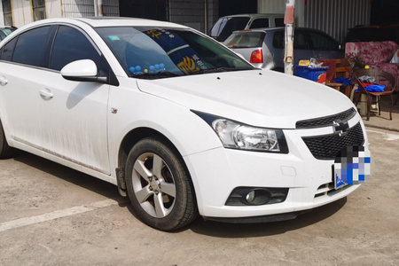 曲靖二手雪佛兰科鲁兹 2013款 1.6L SE MT