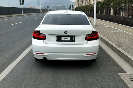 湖州二手宝马2系 2015款 218i 1.5T 手自一体 双门轿跑车