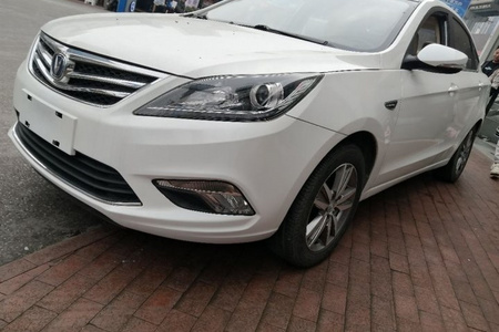 云浮二手长安逸动 2016款 1.6L 手自一体 风尚版