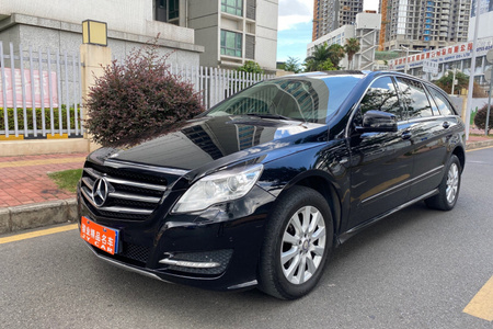 深圳二手奔驰R级 2017款 R 320 4MATIC 商务型 臻藏版