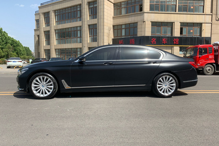 徐州二手宝马7系 2016款 740Li 3.0T 手自一体 领先型