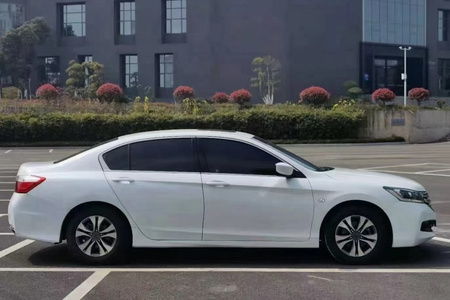 宜昌二手本田雅阁 2015款 2.0L LX 舒适版