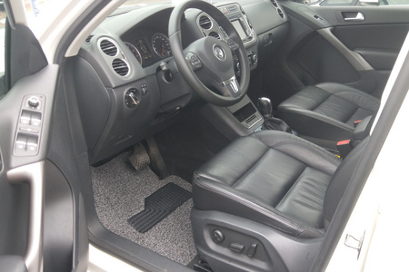 上海二手大众途观 2010款 1.8TSI 手动 前驱 都会版