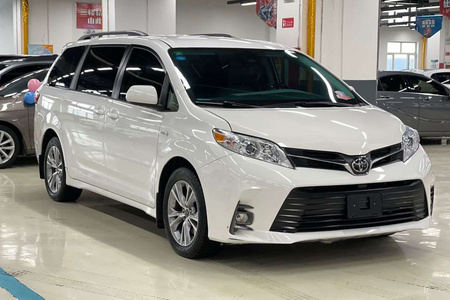 乌鲁木齐二手丰田Sienna 2019款 塞纳 3.5L 四驱 LE 7座(加版)