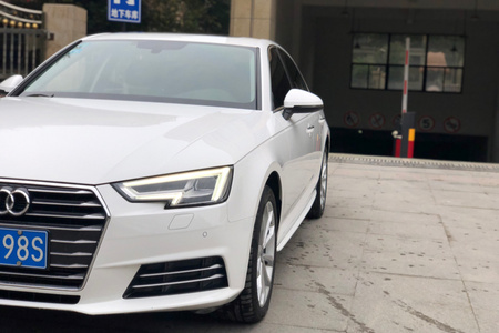 绍兴二手奥迪A4L 2017款 40 TFSI 进取型