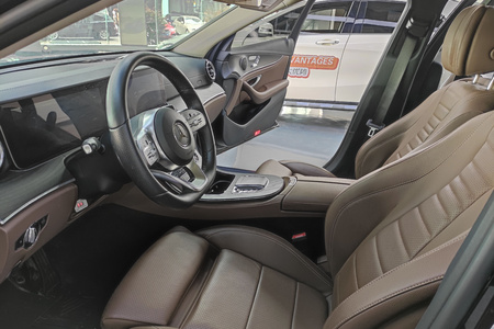 武汉二手奔驰E级 2019款 E 260 L 4MATIC 运动轿车